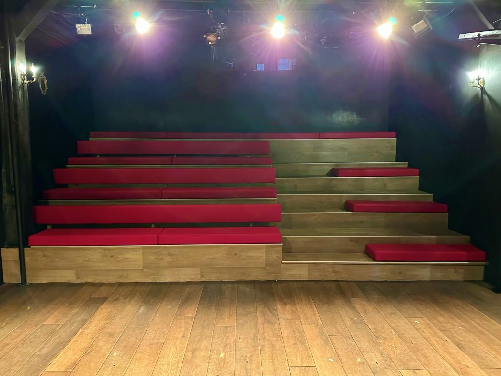 Le théâtre