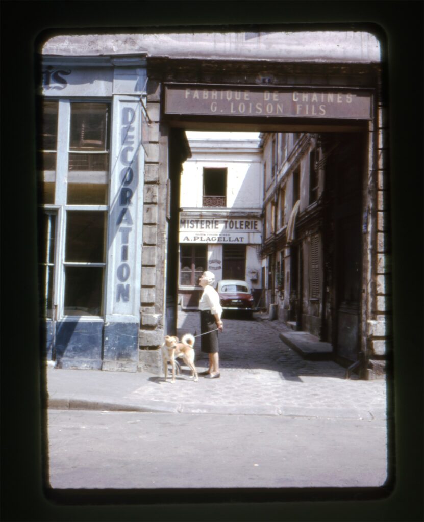 Cour intérieure de La Folie Théâtre